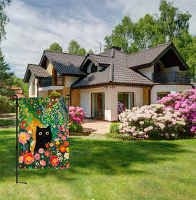 KIMPUDSEN Colorful floral cat scene enhances porch and lawn decor