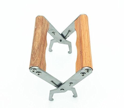 KINGLAKE frame grip-holder in use lifting a hive frame safely