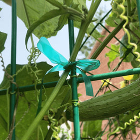 Kinglake Garden reusable-cable-bundle-tie doubles as a versatile organizer.