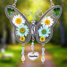 Kingtto suncatcher features pressed flowers under glass for natural beauty