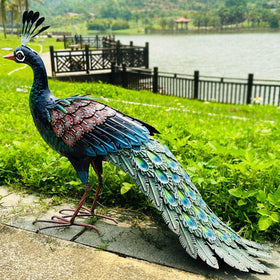 Kircust peacock statue is a thoughtful gift for nature lovers.