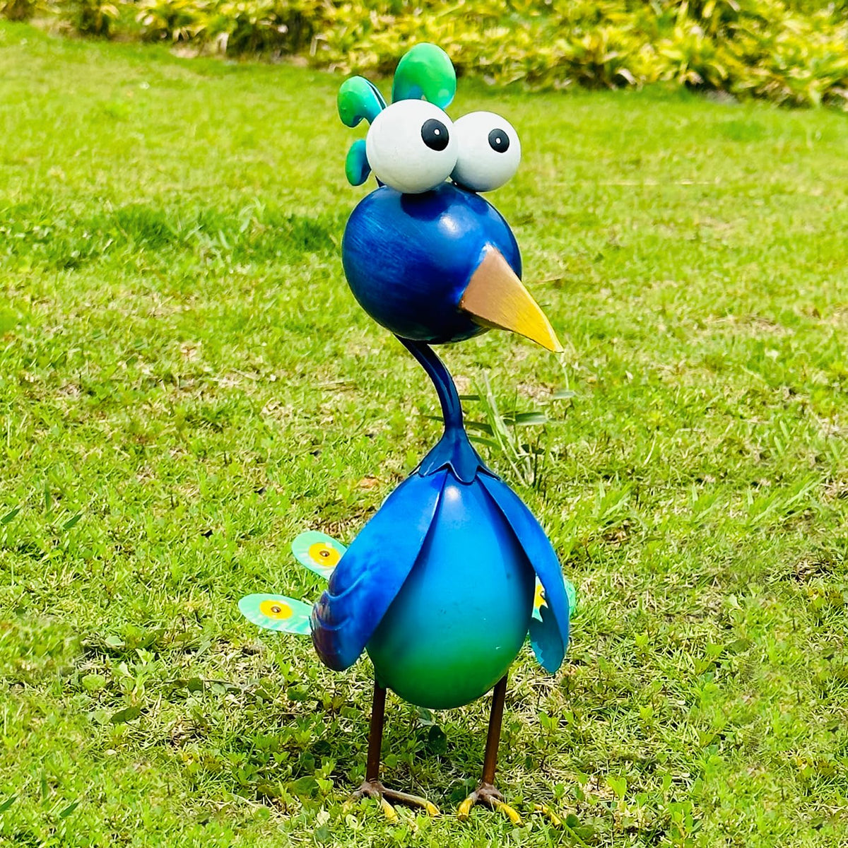 Kircust Peacock decor side profile complements garden paths with durable metal.