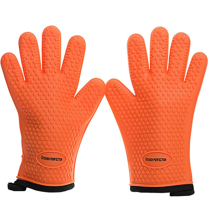 Kitchen Perfection XL silicone smoker gloves protect hands during high-heat grilling