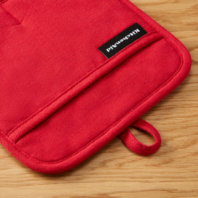 KitchenAid Gridlines pot holder two-pack offers versatile protection for busy kitchens