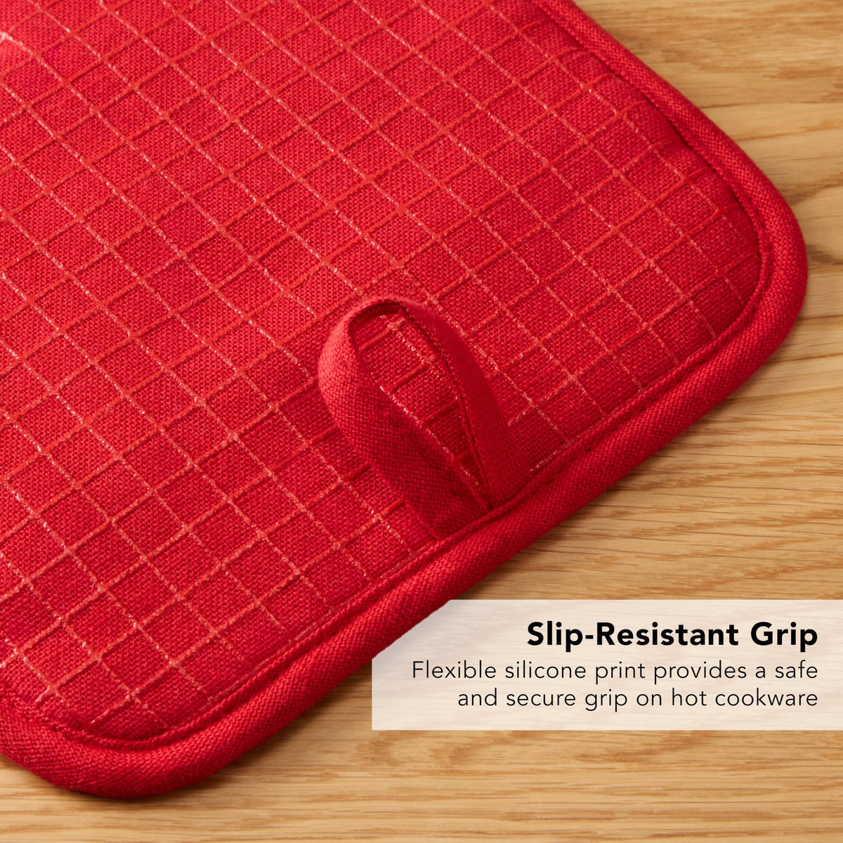 KitchenAid Gridlines pot holder machine washable for simple cleaning