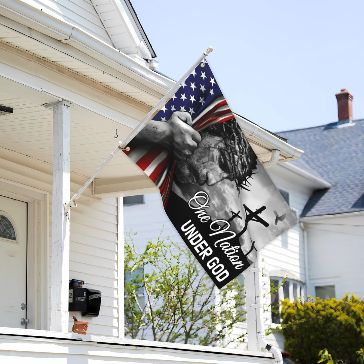 KNAPAL double-sided flag with mirror printing, vivid colors on both sides.