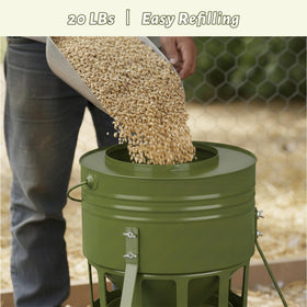 Scientifically angled feed port supports smooth, jam-free dispensing.