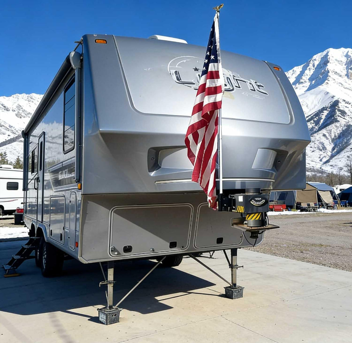 KOMOHOM porch and RV flag display on metal surfaces
