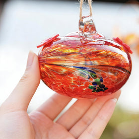 KRISININE gift-ready hummingbird feeder for garden lovers.