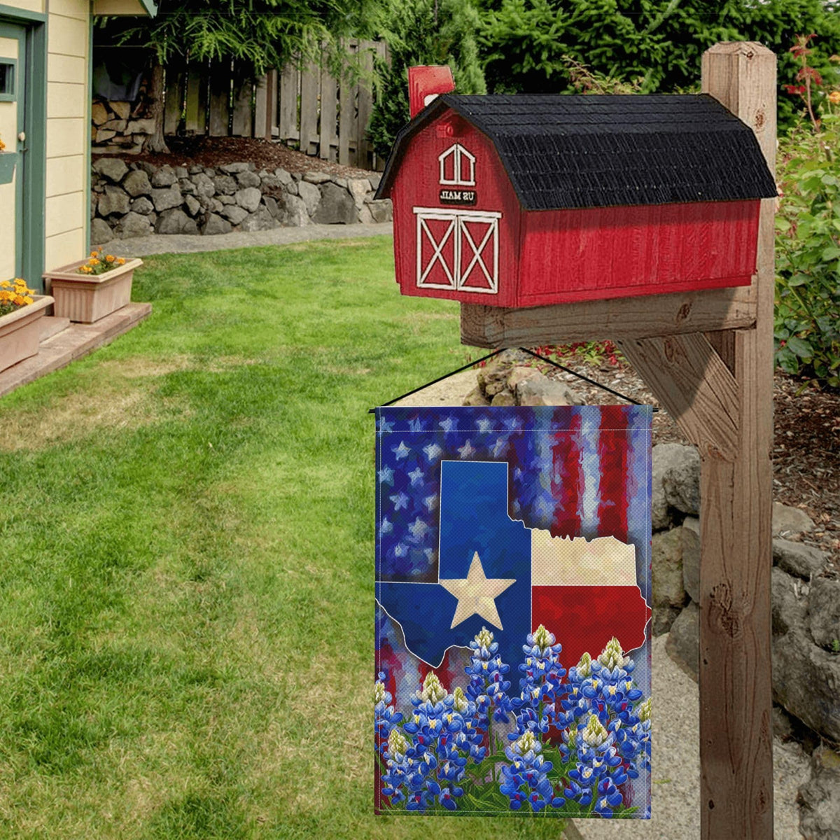 KUOAICY holiday flag adds welcoming seasonal charm to entrances