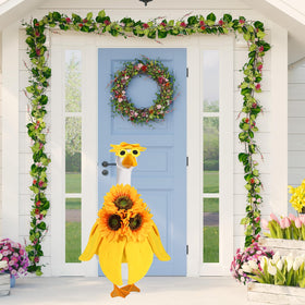 Kuscul winter holiday goose outfit inspires festive porch scenes