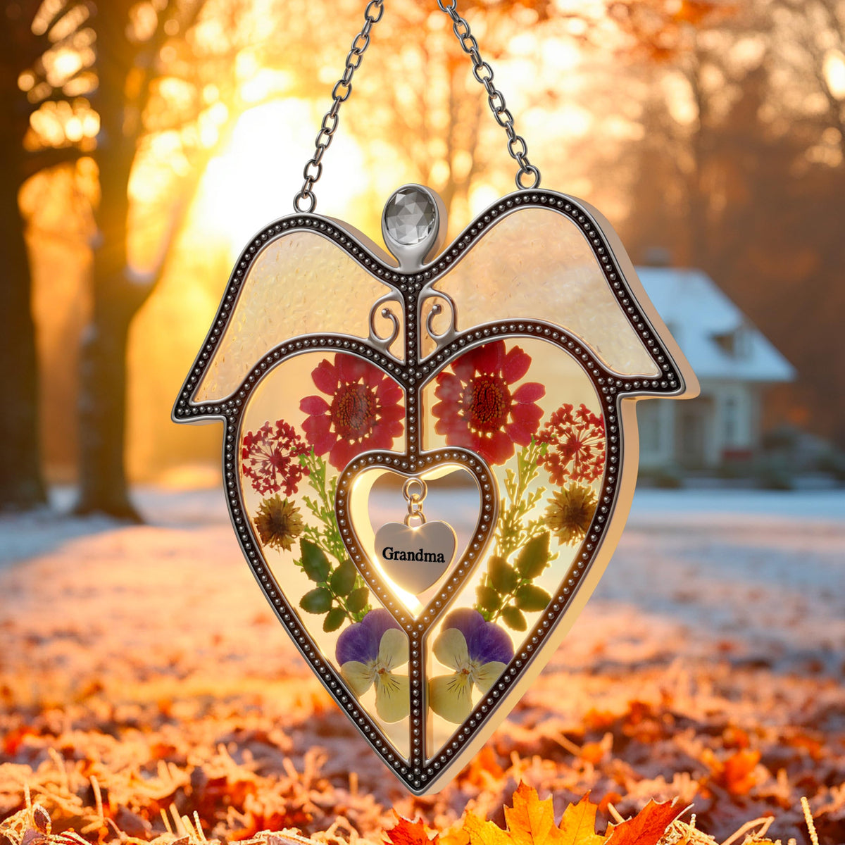KY&BOSAM heart suncatcher makes a thoughtful gift for grandma
