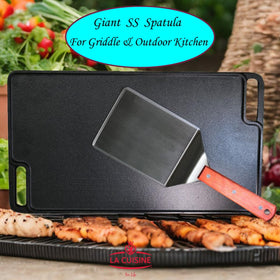 La Cuisine stainless steel flipper ideal for pancakes and searing on a hot surface