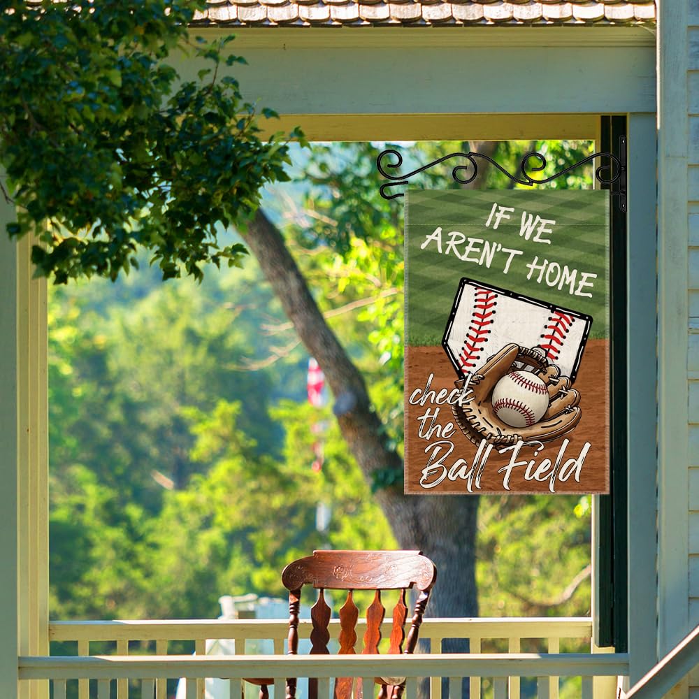 LAGZDFC garden decor flag celebrates sport backgrounds in driveways and decks.
