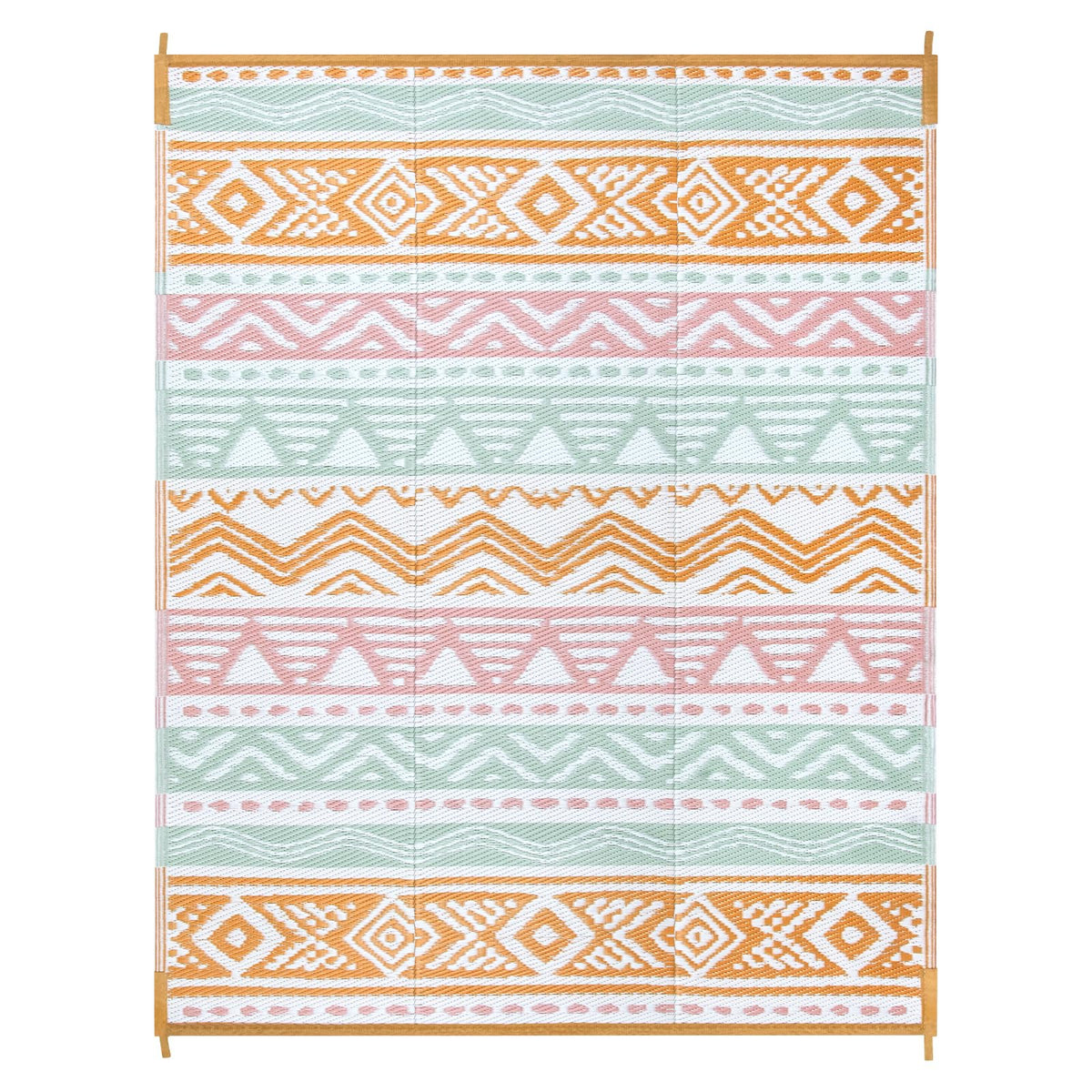 Lahome durable outdoor carpet ideal for deck, beach, or porch.