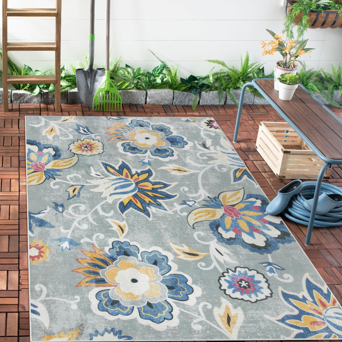 Lahome floral outdoor rug 5x8ft with pastel blossoms, ideal for patios and decks.