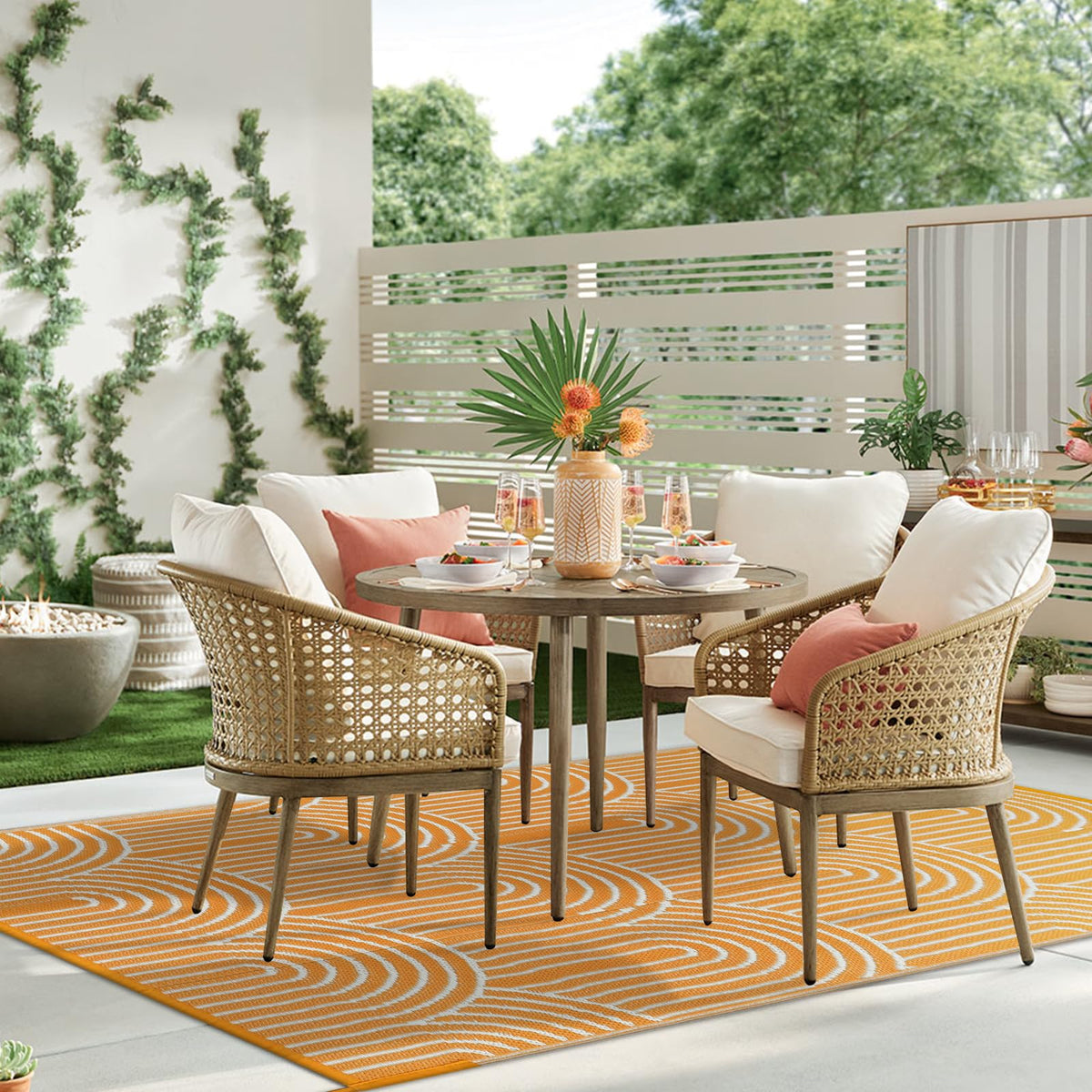 Lahome patio-balcony-use rug suits porch, deck, and outdoor events.