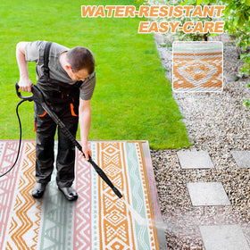Lahome plastic straw rug with waterproof properties for outdoor use.