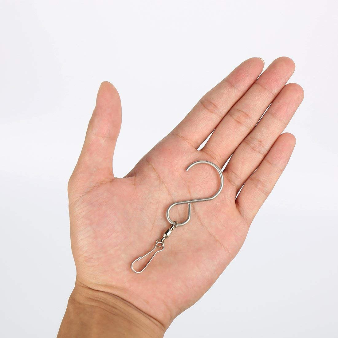 Lainin clip attached to garden bird feeder for rust-resistant outdoor use