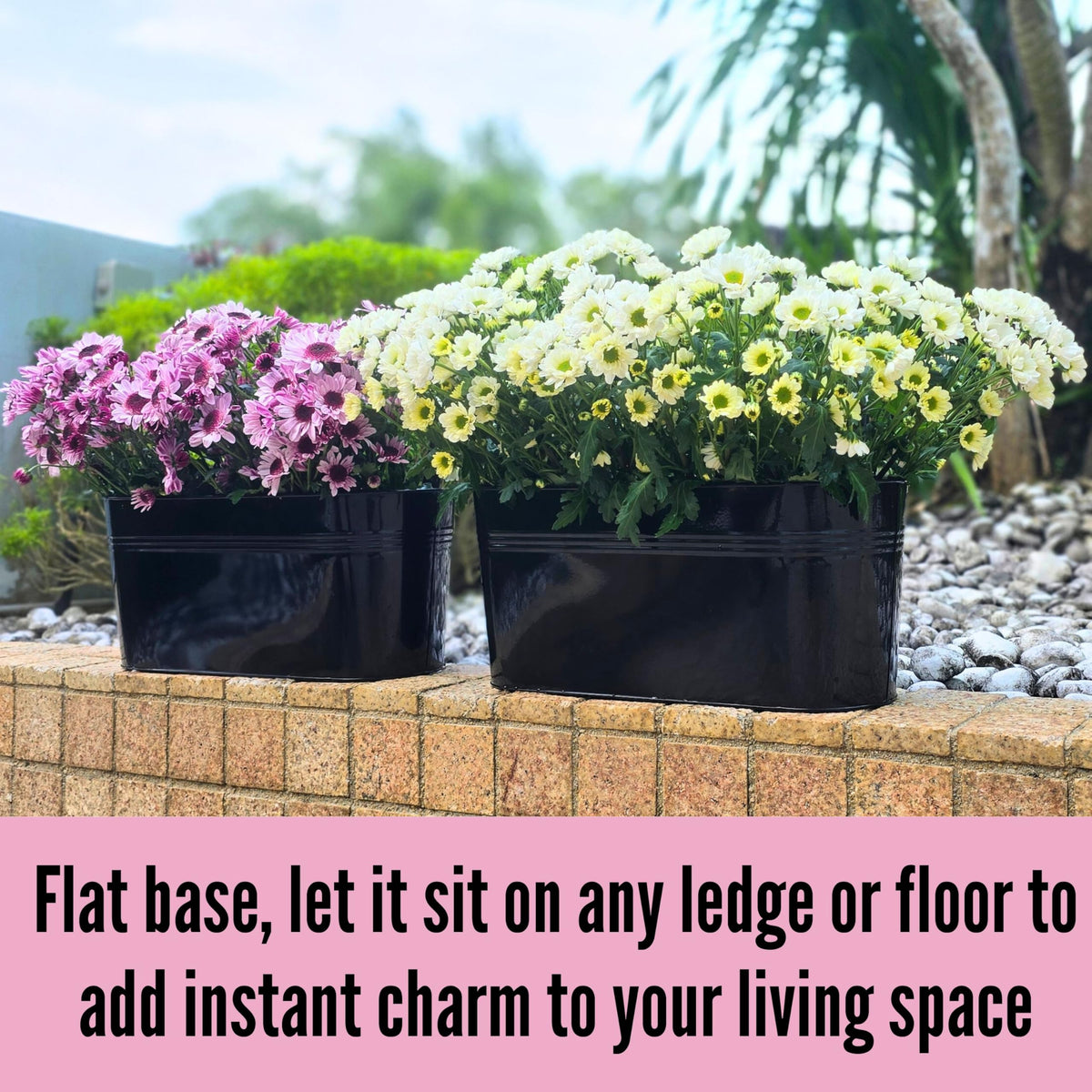 LáLáGreen fence-rail outdoor planter suitable for porch or deck decor