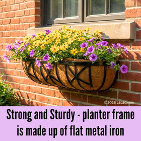 LáLáGreen rust-resistant black metal finish suitable for outdoor use and weather exposure.