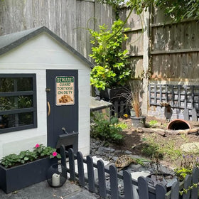 Lamvao tortoise habitat decor, perfect for homes, gardens, and offices.