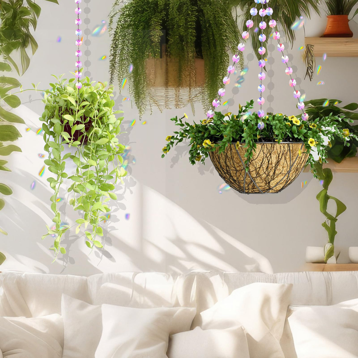 Landical easy-install hanging chain suitable for balconies and gardens.