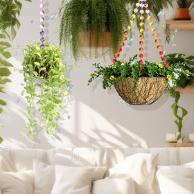 Landical mixed-color crystal beads add sparkle to indoor and outdoor spaces