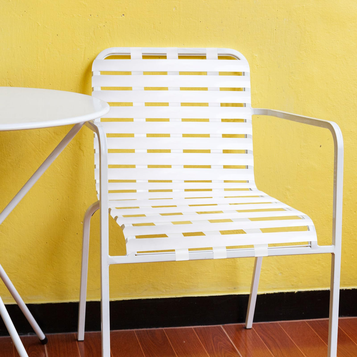 Beach chair repair with Landical straps for quick DIY upgrades