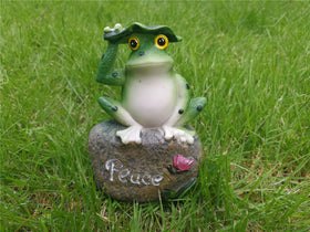 LANKER resin frog decorative figures set for versatile decor.