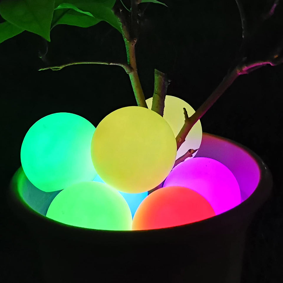 LanPool RGB floating pool light ball glows on water for vibrant ambiance