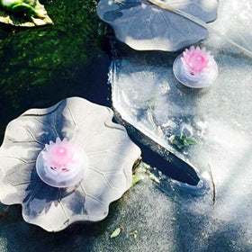 Larekook 4-pack solar lotus lights for versatile setups.