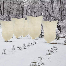 LARNORJE plant covers extend seasons by shielding plants from wind and cold.