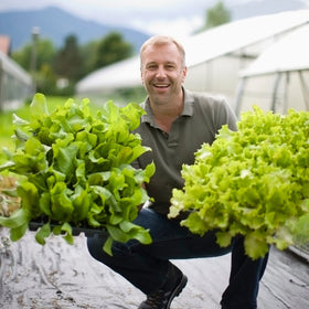 LARNORJE durable plastic seed trays designed for repeated use and gardening flexibility