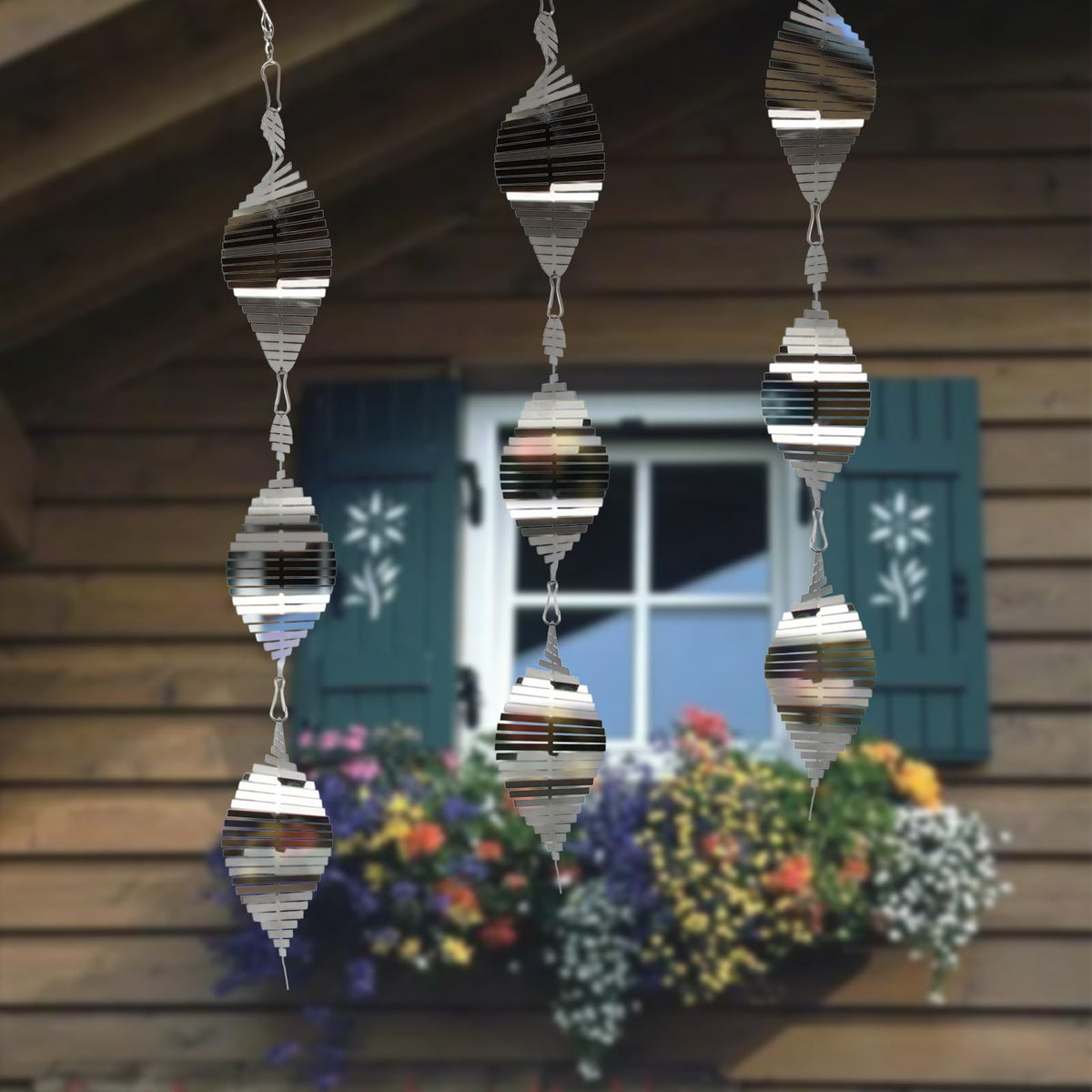 LATTHANT poolside stainless steel spinner deterring birds with reflections