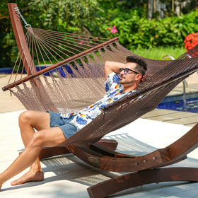 Lazy Daze with 51-inch hardwood spreader bars showcases FSC-certified wood