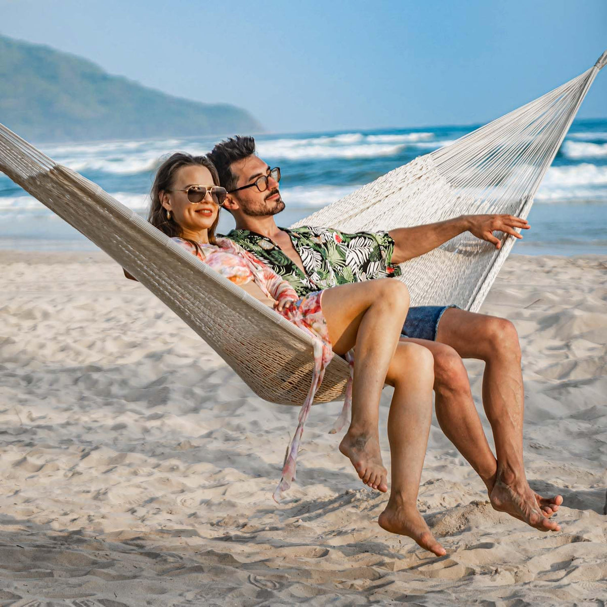Lazy Daze Hammocks handwoven cotton ropes highlight durable outdoor use