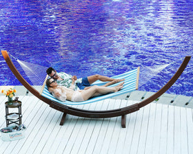 Lazy Daze Hammocks included hanging chains and S-hooks for quick setup.