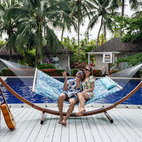  Lazy Daze outdoor-use scene conveys versatile placement by poolside or balcony.