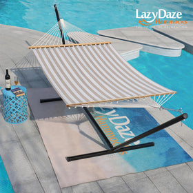 Lazy Daze Textliene spreader bar wood closeup highlights sturdy construction