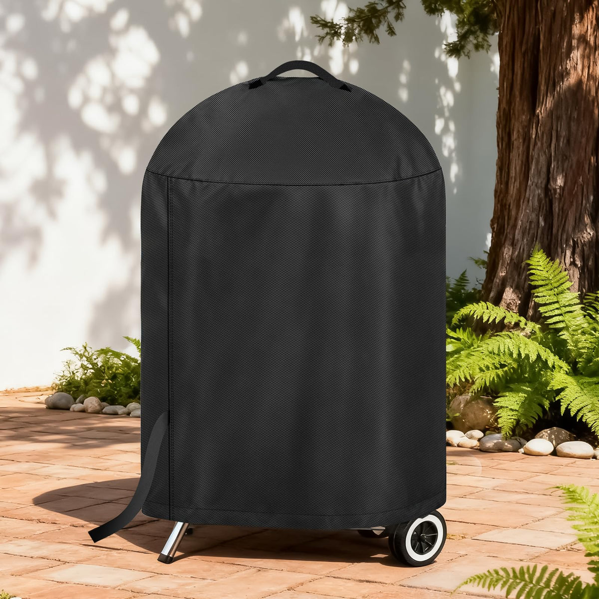 LBTING cover folds into a compact storage bag.
