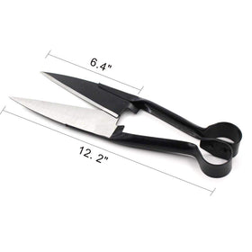 LCDCM Sheep Shear features an R-shaped design for smooth auto-opening.