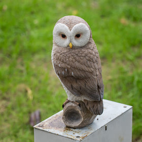 LCdecohome resin owl figurine adds vintage vibe to shelves, mantels, or desks