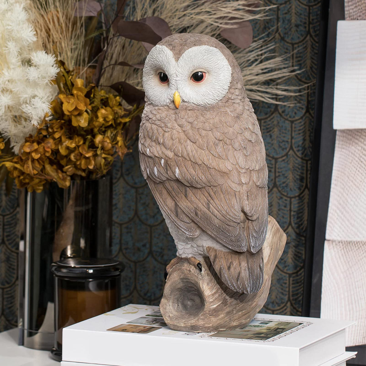 LCdecohome 11 inch owl statue complements patios, lawns, and entryways