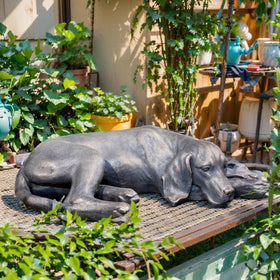 LC LCdecohome resin sculpture durability for year-round garden use