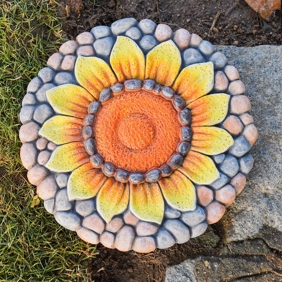 LC LCdecohome Sunflower stepping stone front view brightens outdoor walkways