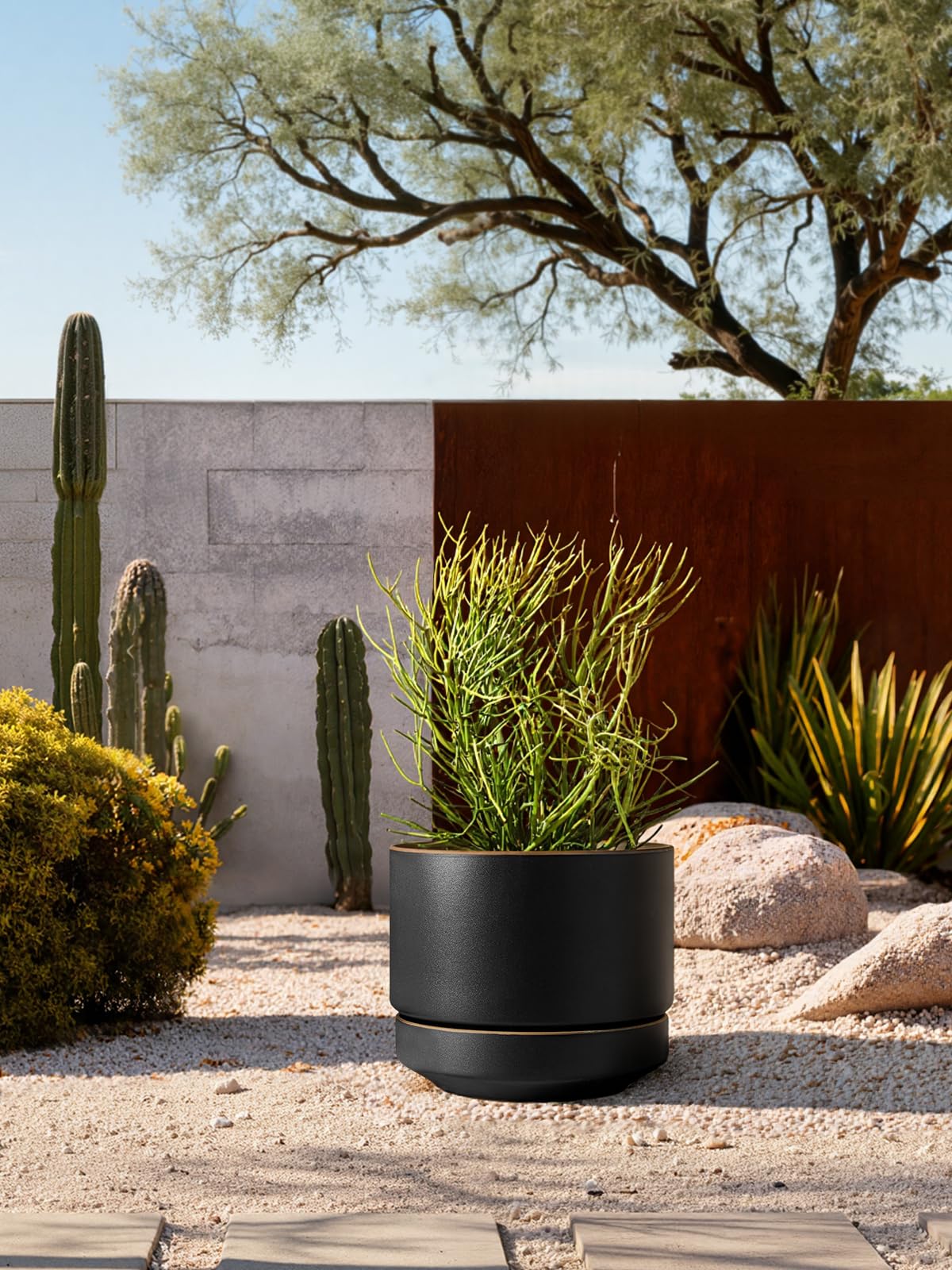 LE TAUCI 14in pot weighted base provides stability for large plants