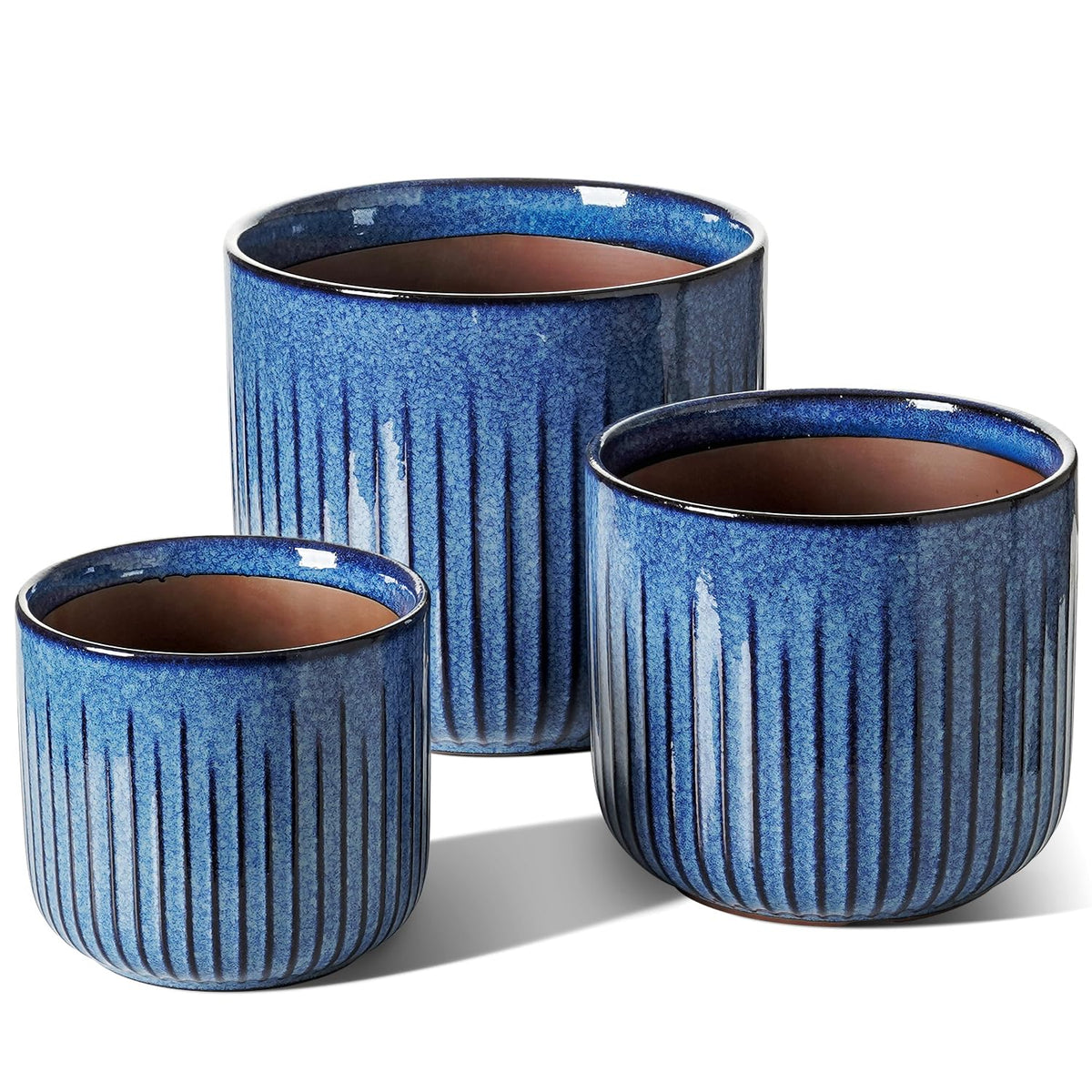LE TAUCI Harbor Blue 8.3-inch planter with glaze elevates shelf displays
