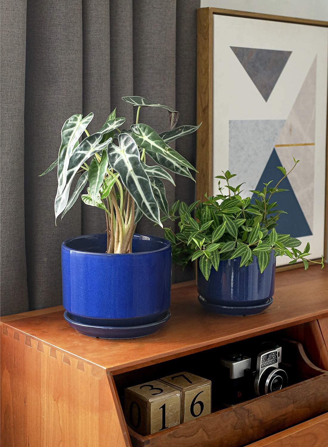 LE TAUCI sapphire blue ceramic pot in large size with glossy reactive glaze