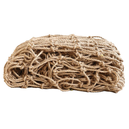 Leefasy plant-support netting 3mm mesh supports climbing vegetables outdoors.